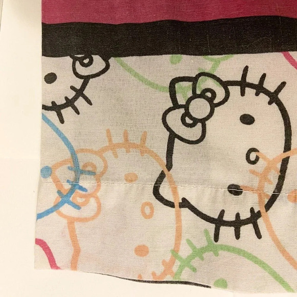2013 Hello Kitty  Pink and Black Standard Size 29 x 18 inch 1 Piece Pillowcase - Picture 10 of 16